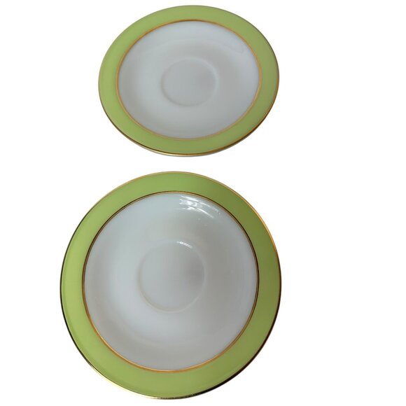 Vintage Pyrex Set Of 4 Green & Gold Saucer USA - Picture 3 of 5